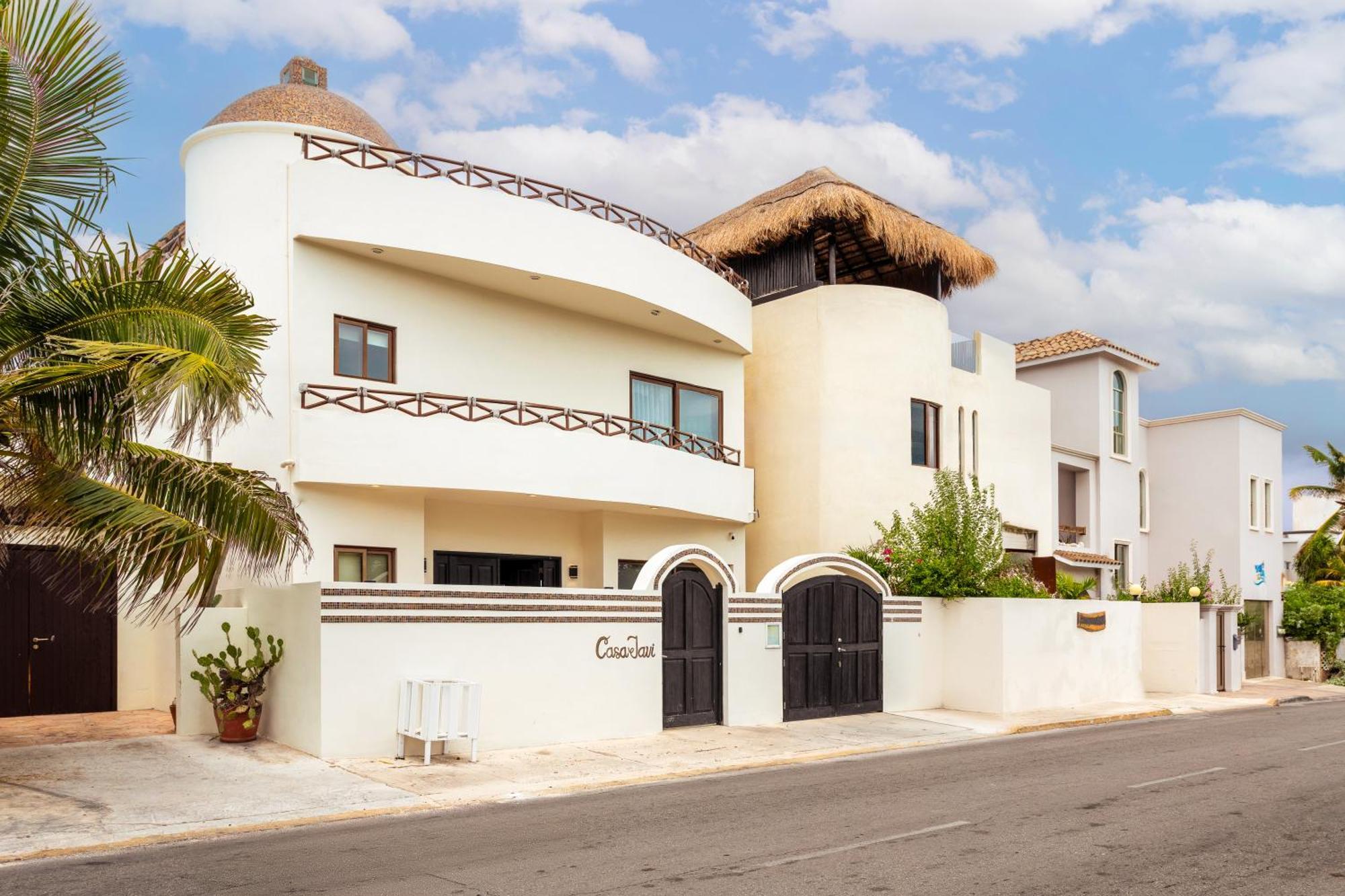 Casa Javi- Ocean Front Located Mid Isla Mujeres Vila Exterior foto